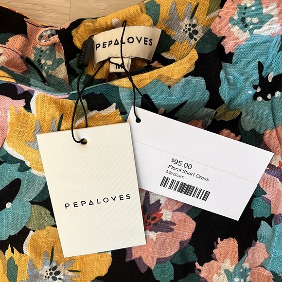 Pepaloves Floral Dress (Size Medium) - Picture 2 of 3